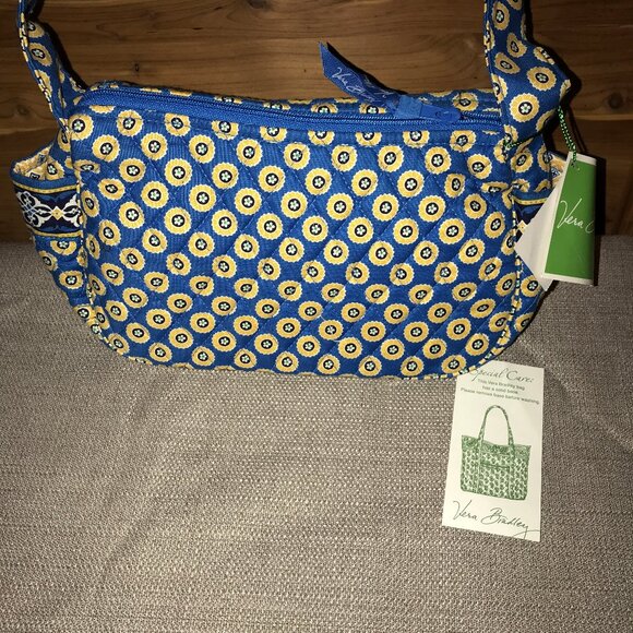 Vera Bradley Handbags - NWT Vera Bradley Retired Riviera Maggie Bag Handbag Purse